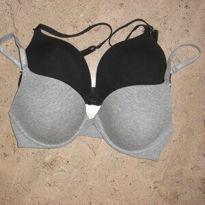 Lot of 2 Victoria’s Secret Bras 34D Cotton Push Up Gray Black